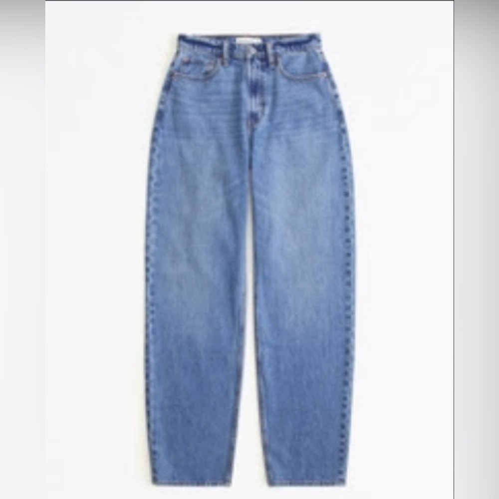 Abercrombie & Fitch High Rise Light Blue Jeans